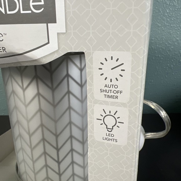 Yankee Candle Scenterpiece-Arrowhead Electric Easy Melt Cup Warmer-Timer EUC - Picture 2 of 7